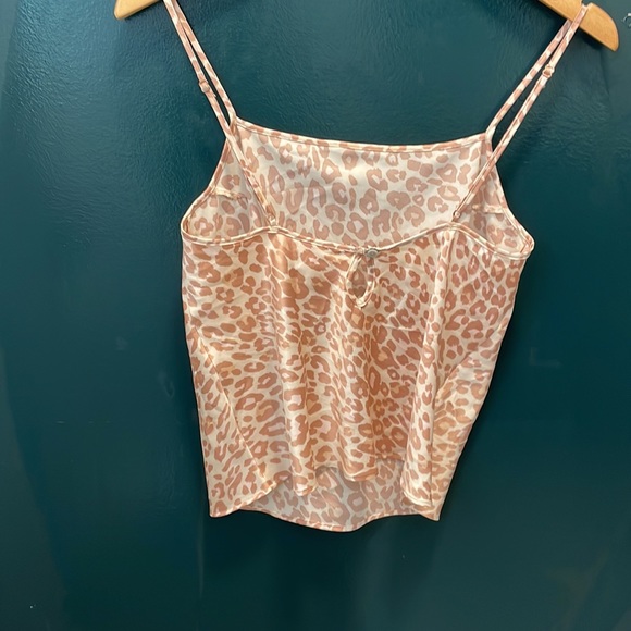 NWT Victoria’s Secret pink pj shirt - Picture 2 of 3